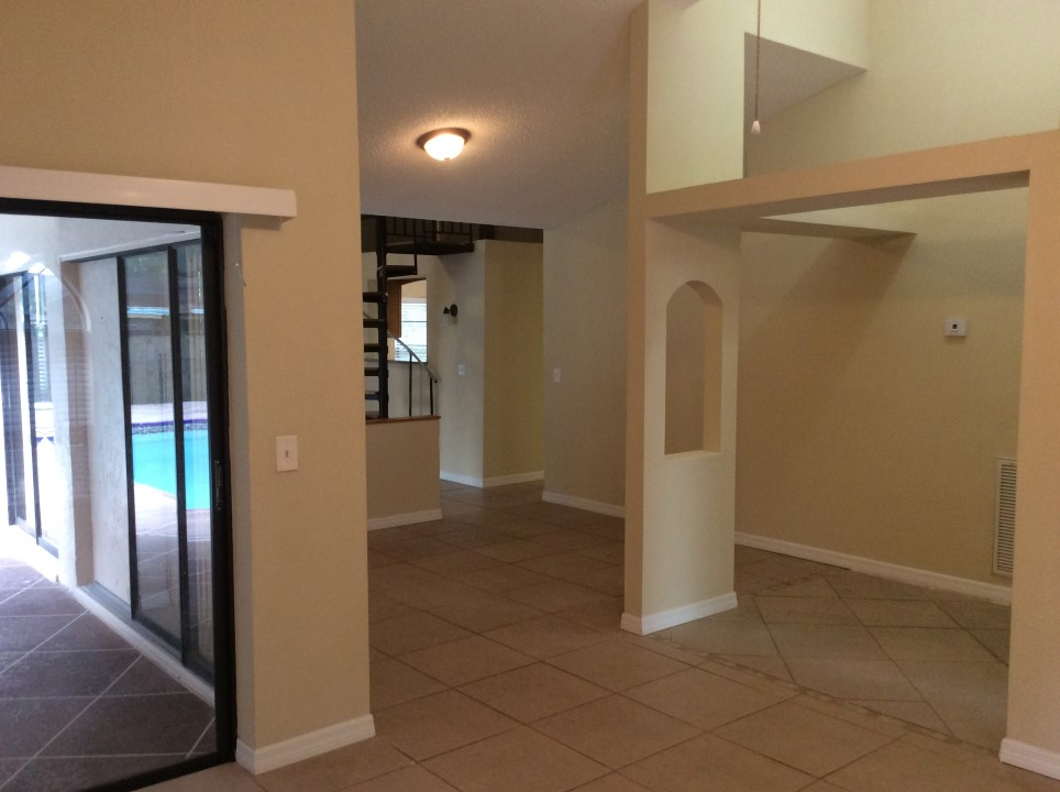 1261 Dockside Dr - Photo 3 of 14