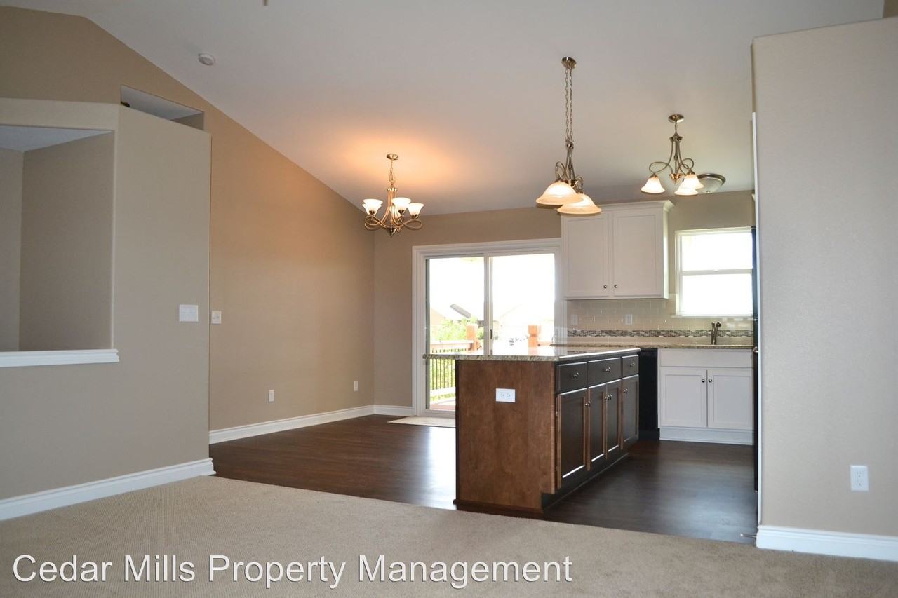 2303 E Quivira St - Photo 3 of 18