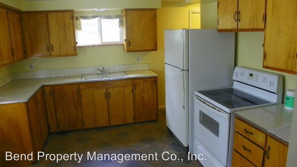 19333 Apache Rd - Photo 3 of 7