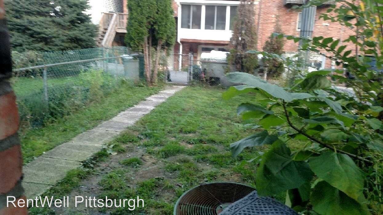 408 Eleanor St - Photo 2 of 7