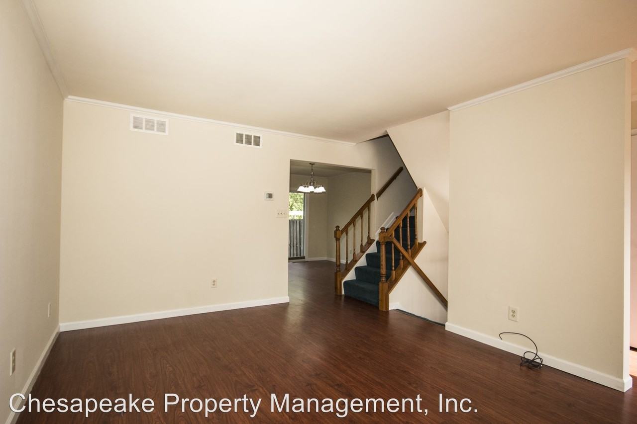 306 Talbot Ct - Photo 3 of 14