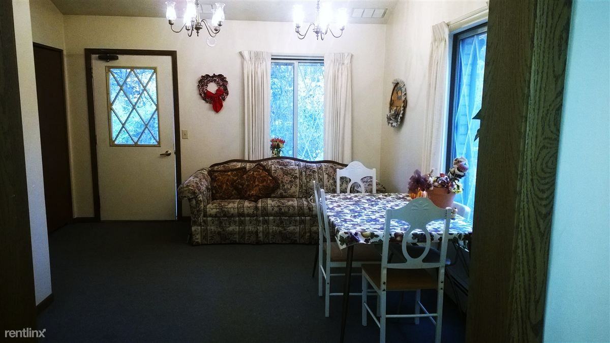 Chalet North II Apartments - Photo 3 of 11