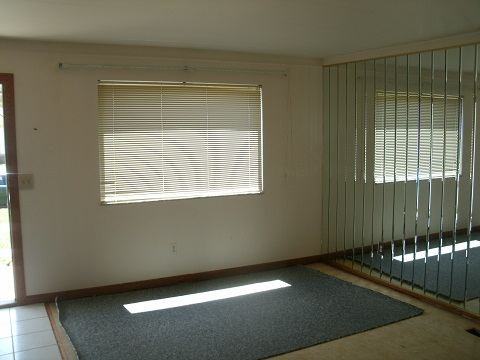 17443 Roseville Blvd - Photo 3 of 5