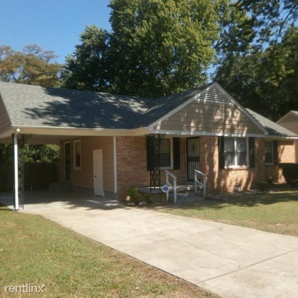 3138 Cromwell Ave - Photo 2 of 4