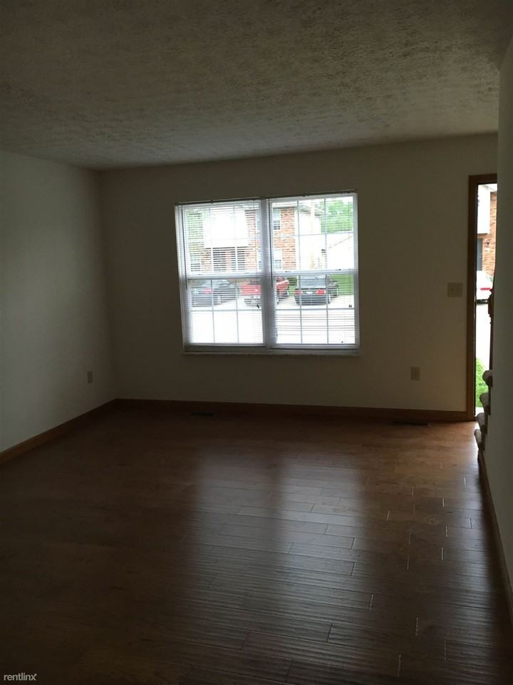 13 Peartree Ln - Photo 3 of 6