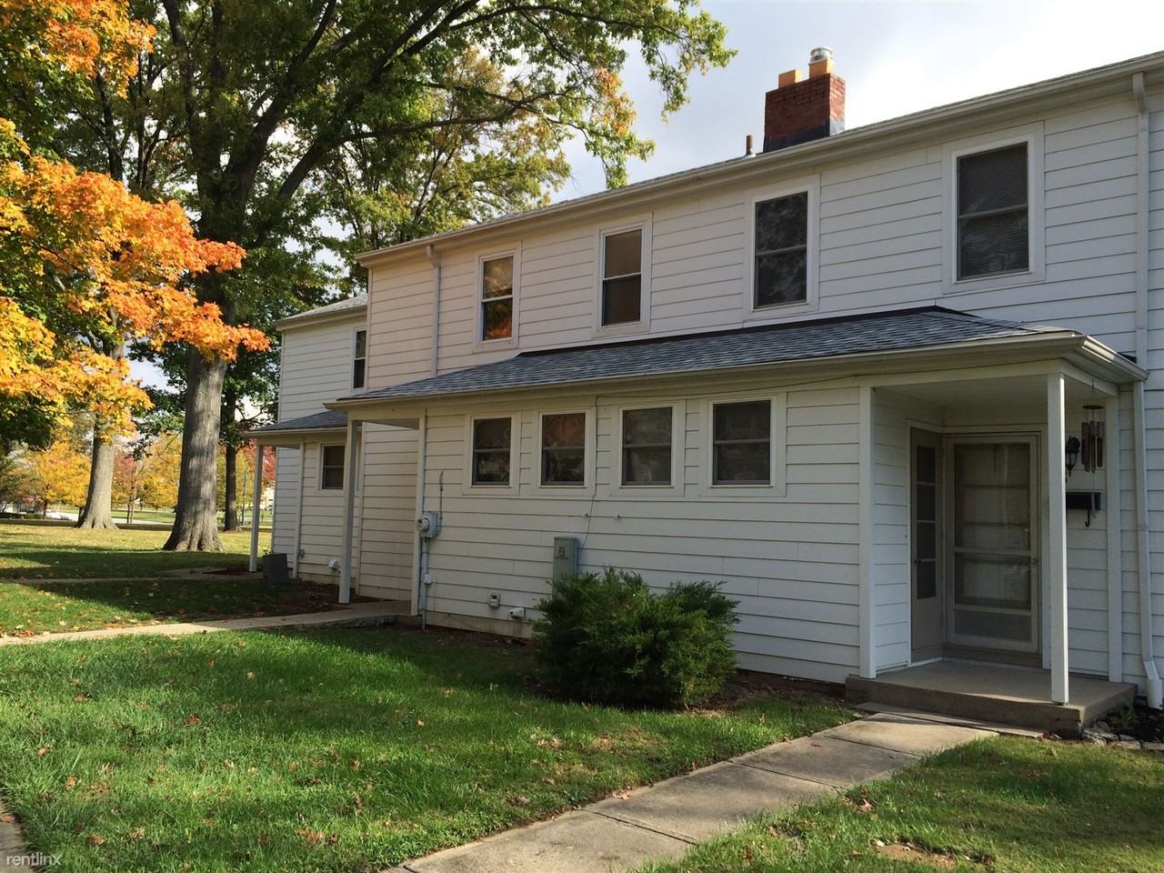 20 Chalmers Ln - Photo 2 of 10