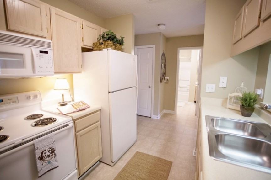 2400 Cluette Dr. - Photo 2 of 4