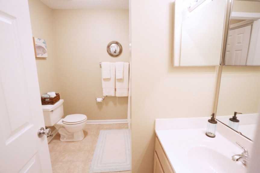 2400 Cluette Dr. - Photo 3 of 4