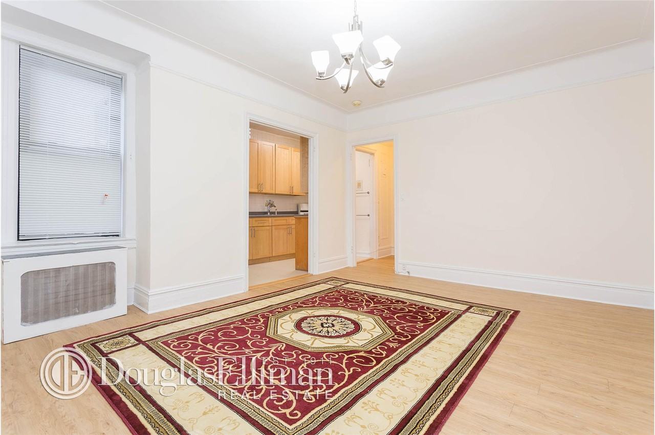 35-64 89th St #5A - Photo 2 of 9