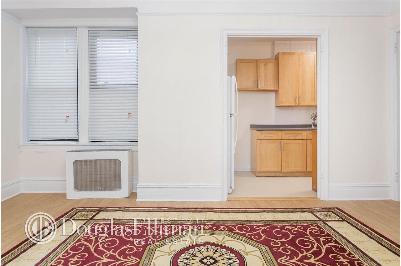 35-64 89th St #5A - Photo 3 of 9