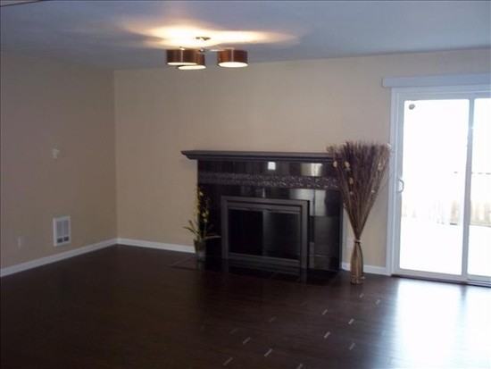 229 W Marilyn Ave - Photo 3 of 18