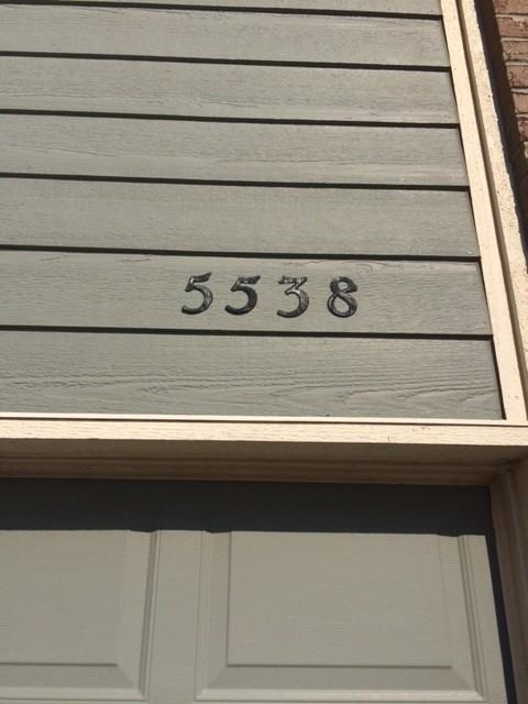 5538 Meadowview St - Photo 3 of 20