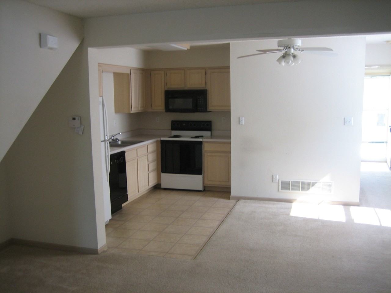 1242-1248 NW Phelps Dr. - Photo 3 of 5