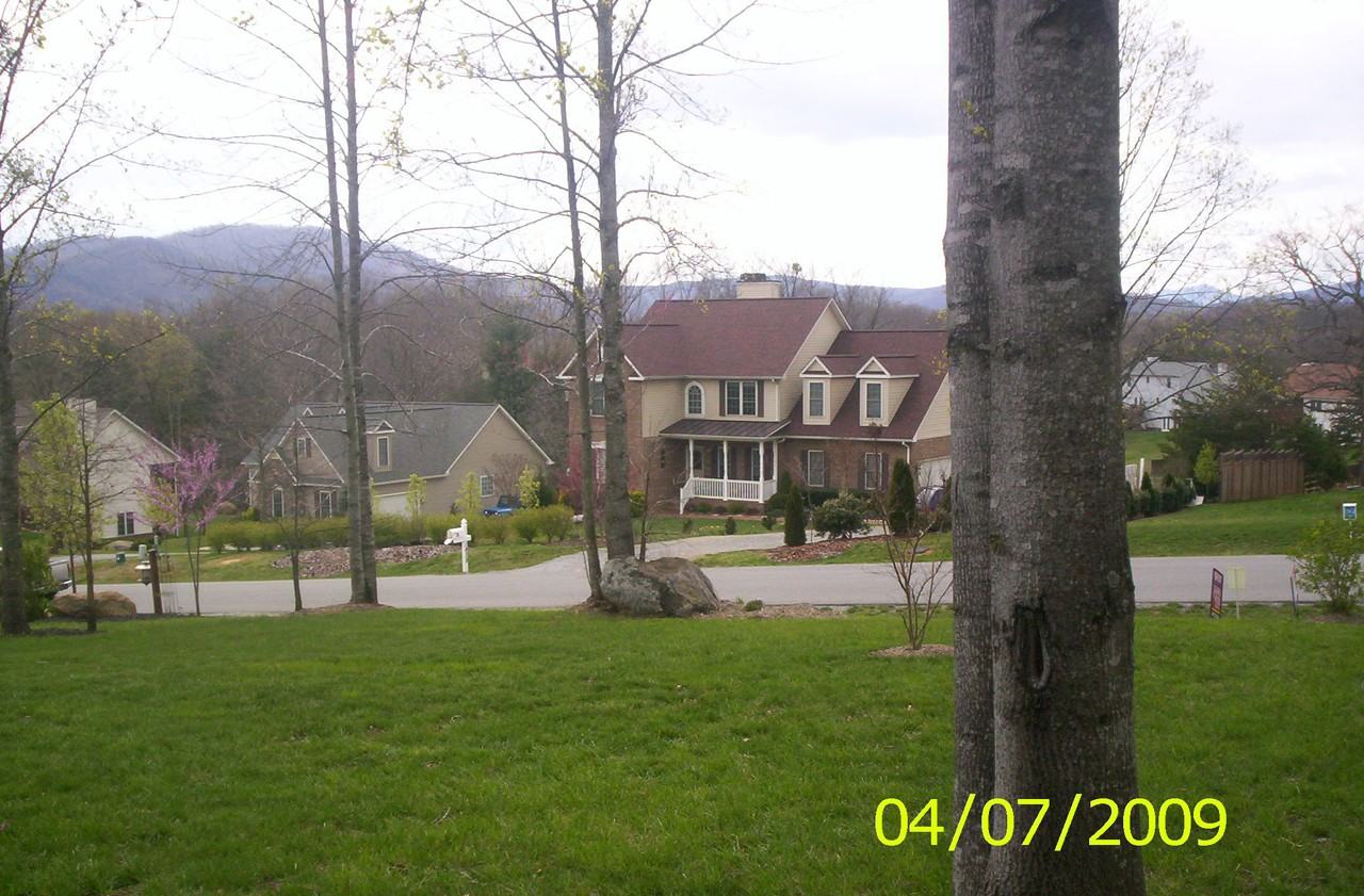 1424 Virginia Ridge Dr - Photo 2 of 20