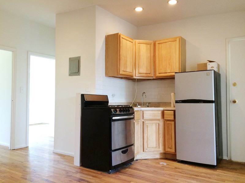 182 Green Street #3 - Photo 2 of 7