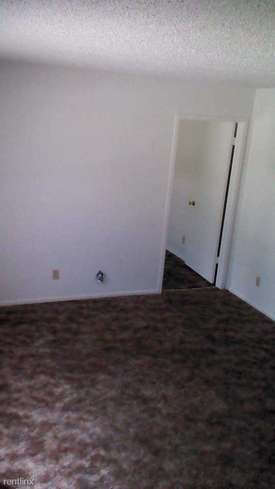 3798-3700 Cactus Cove - Photo 2 of 5