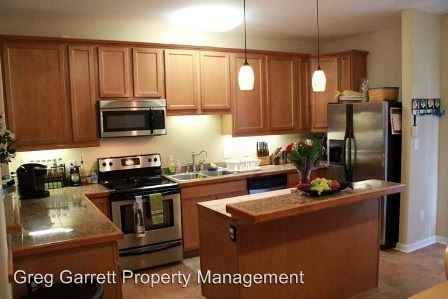 811 Skelton Way - Photo 2 of 16