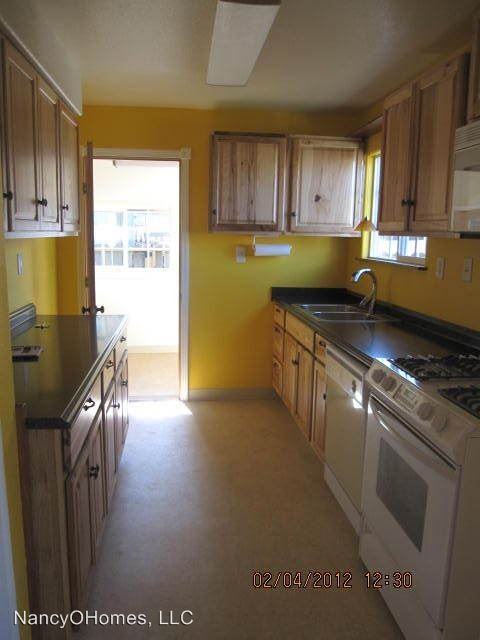 2115 Lincoln Ave - Photo 3 of 16