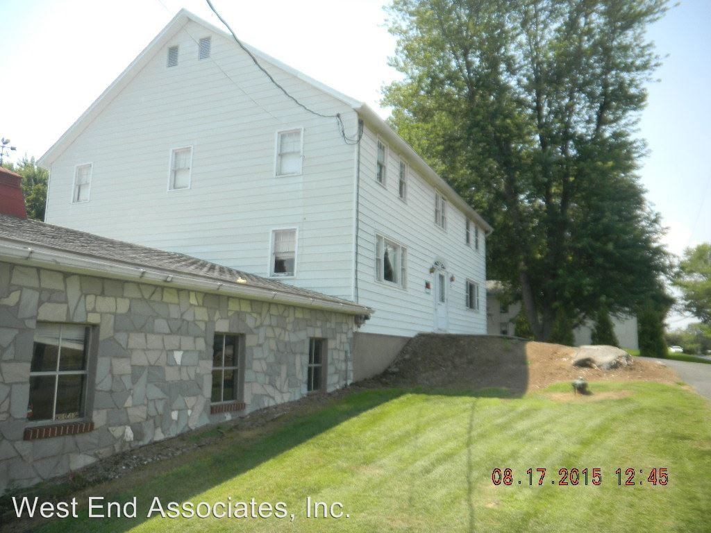 3133 Newburg Rd - Photo 3 of 13