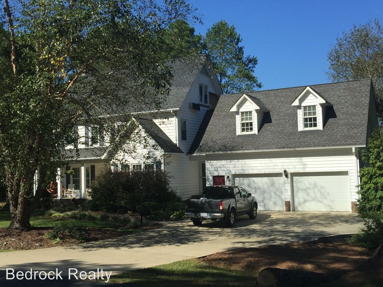 7210 Kingfisher Rd - Photo 3 of 50