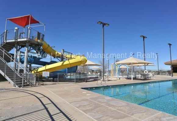 34420 S Spirit Ln - Photo 2 of 17