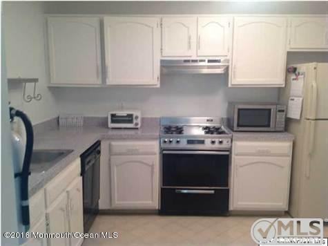 360 Mayfair Pl - Photo 2 of 12