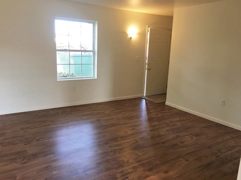 103 Country Villa Ln - Photo 3 of 10