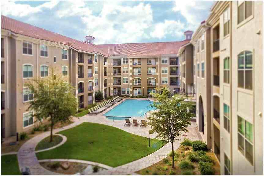 The Suites at Overton Park - Photo 2 of 19