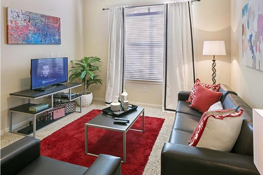 The Suites at Overton Park - Photo 3 of 19