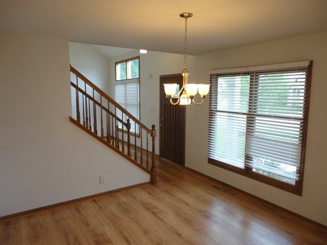 1708 Fox Field Dr - Photo 3 of 12