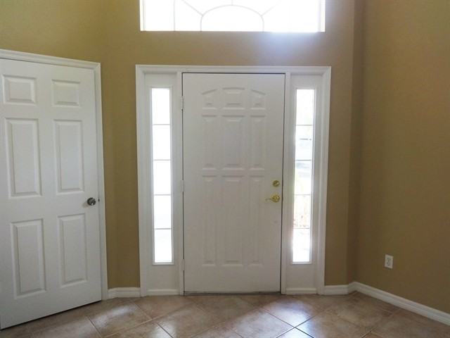 14128 Yellow Wood Cir - Photo 2 of 13