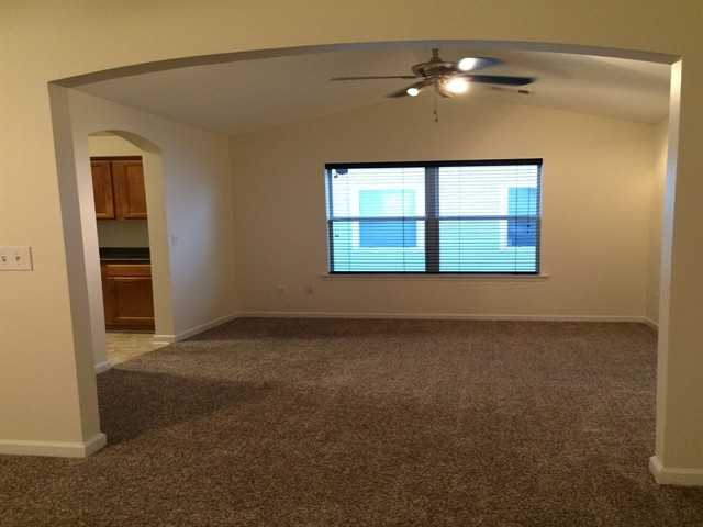 70 Camden Way - Photo 2 of 6