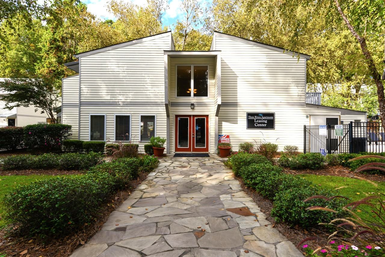 Three Rivers Apartments - Photo 7 of 13