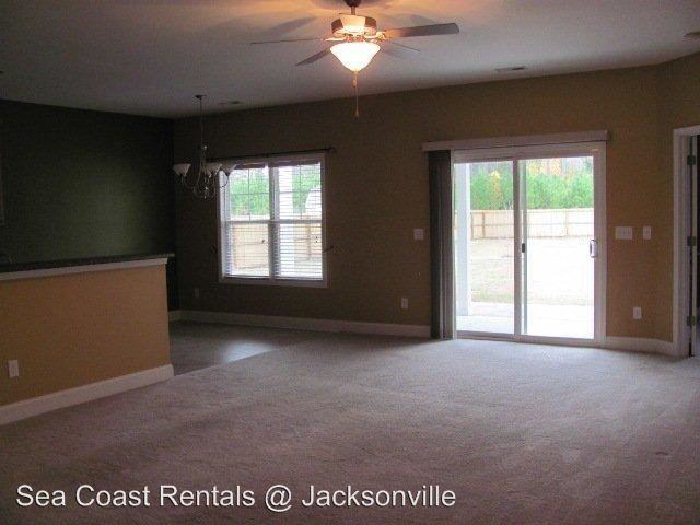 200 Murifield Dr - Photo 2 of 13