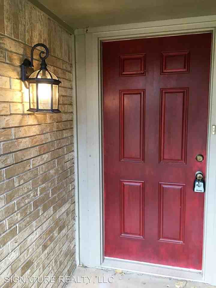 3809 NE 140th Terrace Cir - Photo 2 of 15