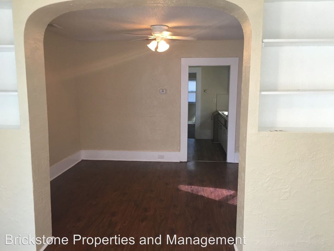 347 W 23rd St - Photo 3 of 15