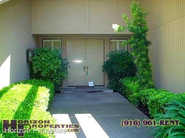 11301 Mother Lode Cir - Photo 3 of 32