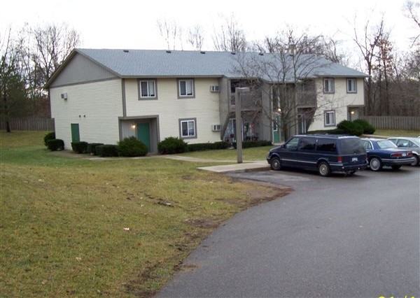 Muir Apartments 557 E Prospect St, Muir, MI 48860 Zumper