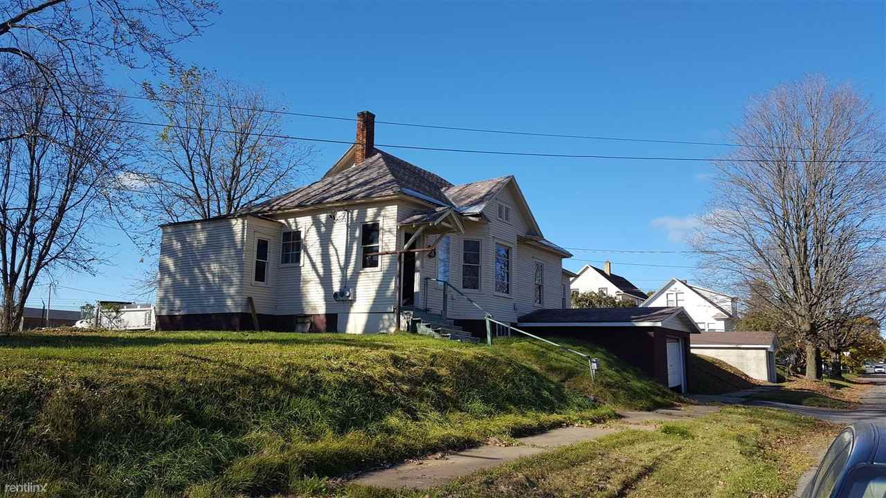 15 N 1st Ave - Photo 2 of 9