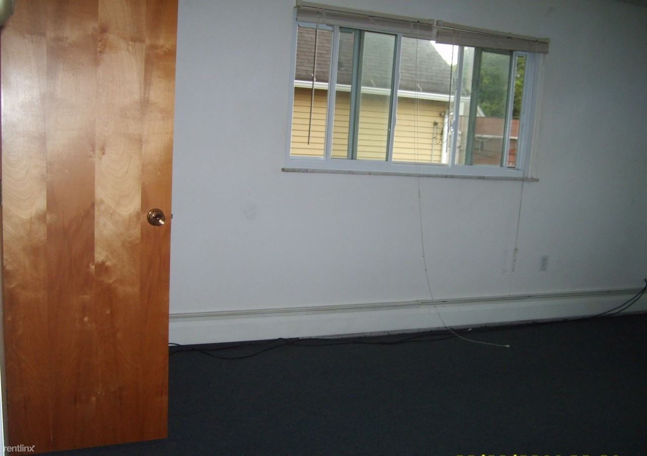 1048 Brackenridge Ave - Photo 3 of 5