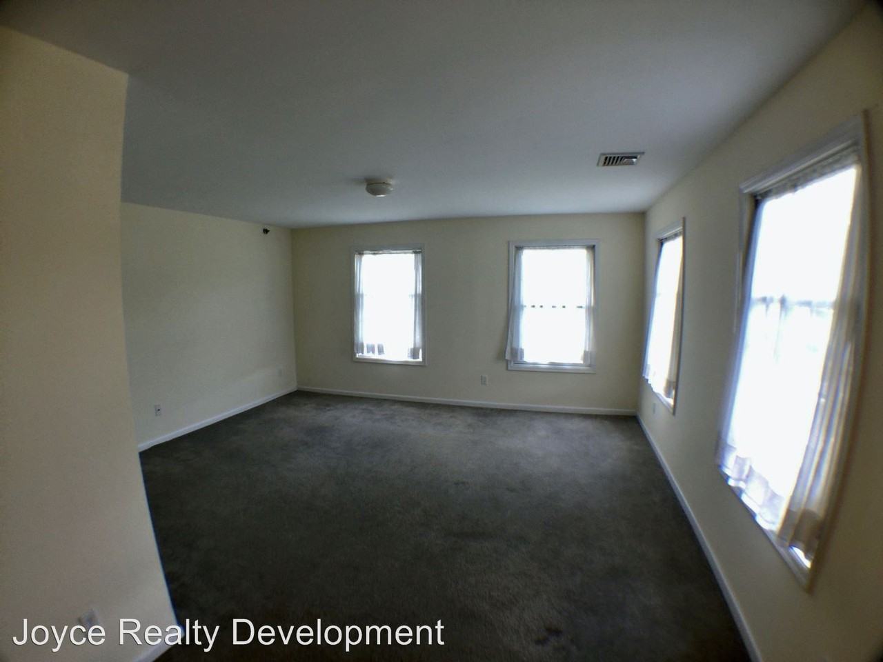 101 Main St - Photo 3 of 7