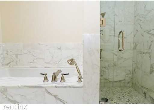 400 Stuart St #15B - Photo 2 of 10