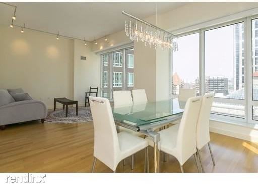 400 Stuart St #15B - Photo 3 of 10