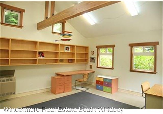 3535 Sunridge Rd - Photo 3 of 15