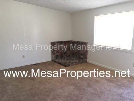 12788 Oasis Rd - Photo 2 of 12