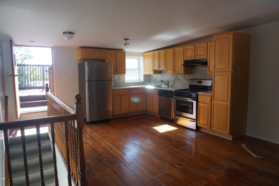 1840 Catharine St #7513-1 - Photo 2 of 12