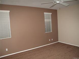 90 Billings Ave - Photo 3 of 12