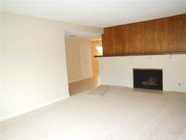 1012 Ottawa Dr - Photo 2 of 11