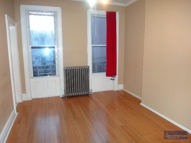 518 E 53rd St #2 - Photo 2 of 5