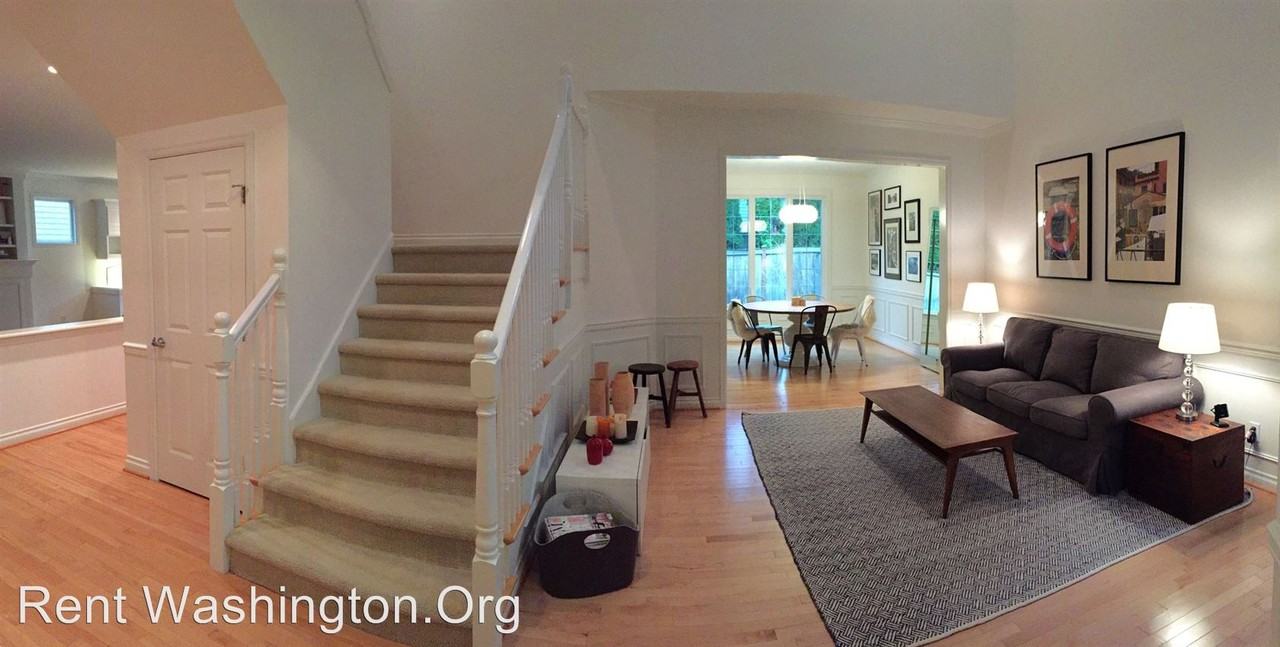 920 274th Way SE - Photo 2 of 34